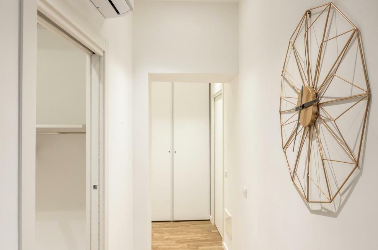 Lovely Rome Apartments - Historic City Center エクステリア 写真