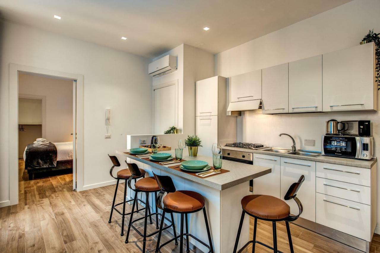 Lovely Rome Apartments - Historic City Center エクステリア 写真