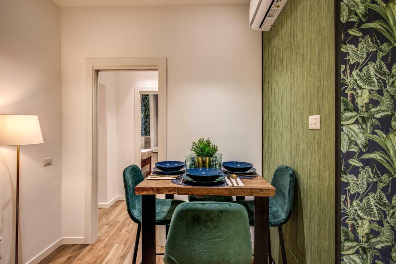Lovely Rome Apartments - Historic City Center エクステリア 写真